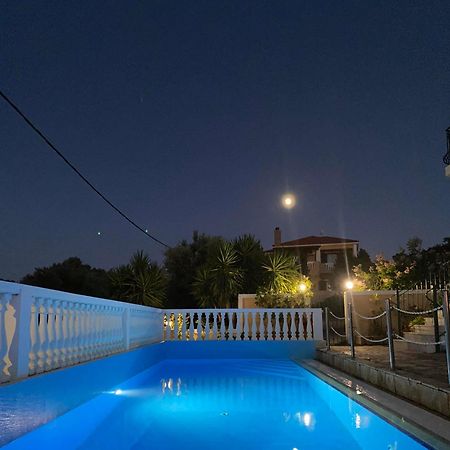 Irini'S Villa アルゴストリオン エクステリア 写真