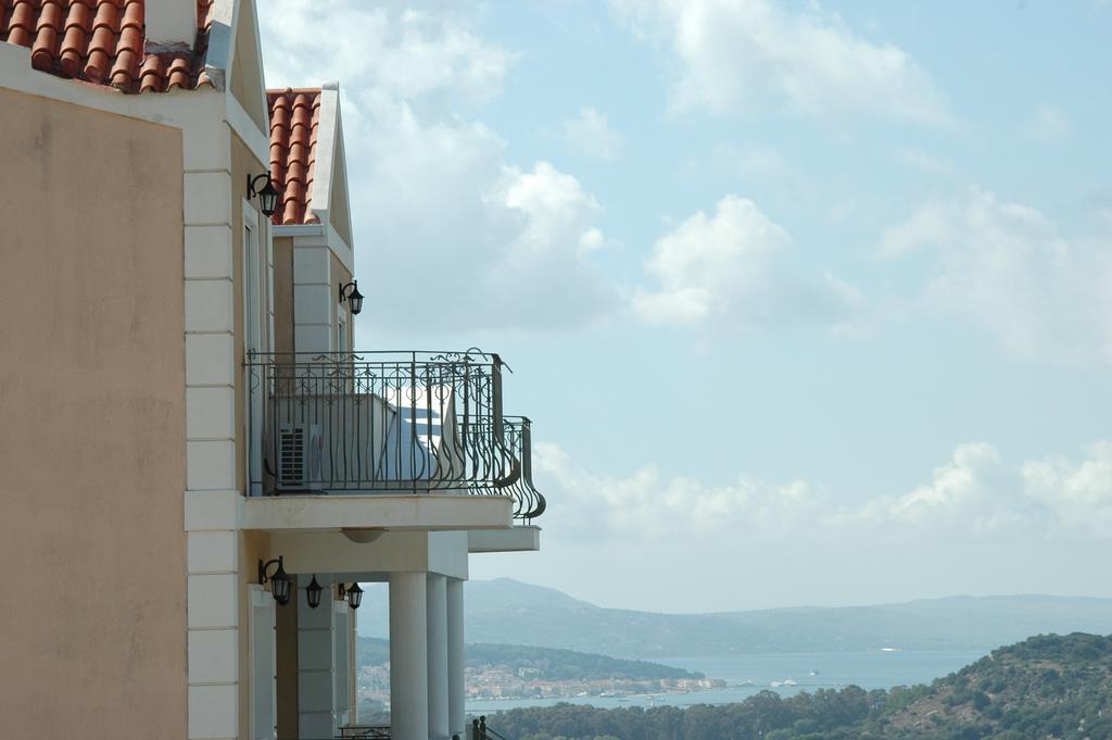 Irini'S Villa アルゴストリオン エクステリア 写真